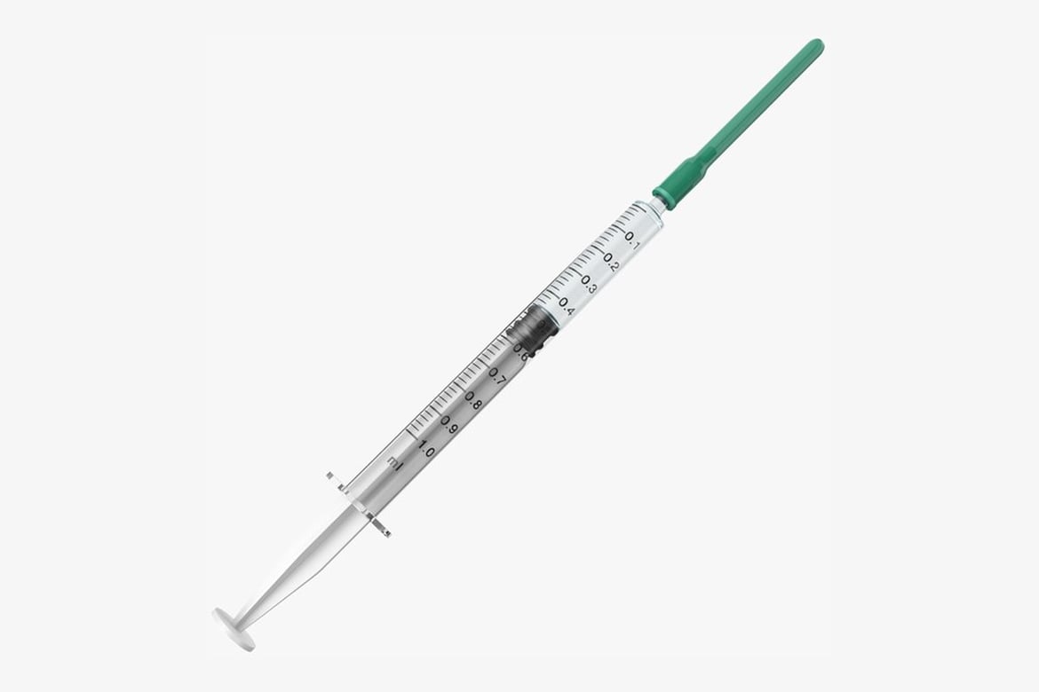 Download Syringe with Green Plunger and Graduated Barrel 3D Model